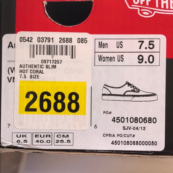 Vans - Picture 2 of 2